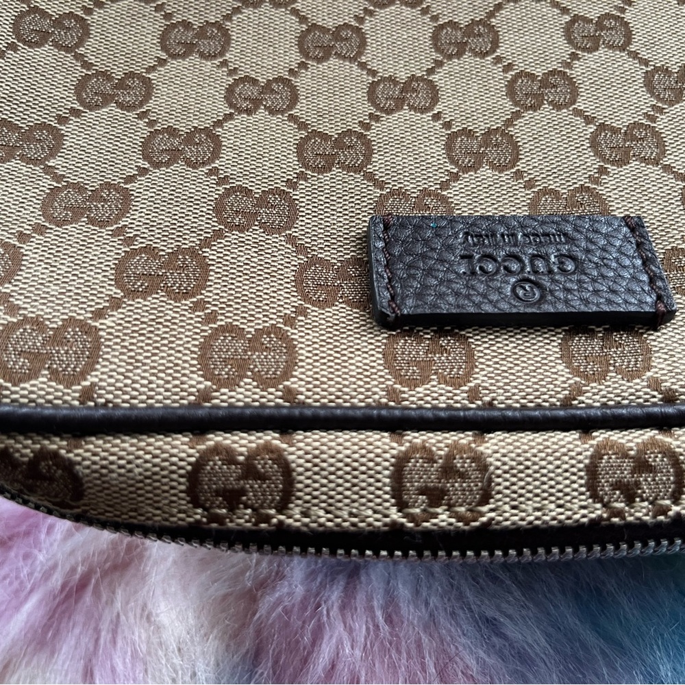 Gucci bumbag/sling/Waistbag - Picture 9 of 13